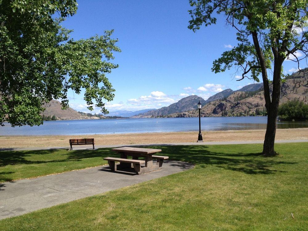 Okanagan Falls La Villa Motel מראה חיצוני תמונה