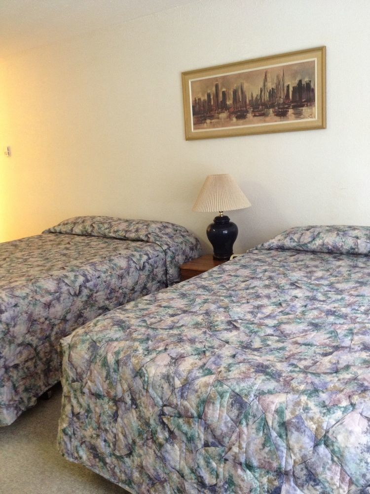Okanagan Falls La Villa Motel מראה חיצוני תמונה